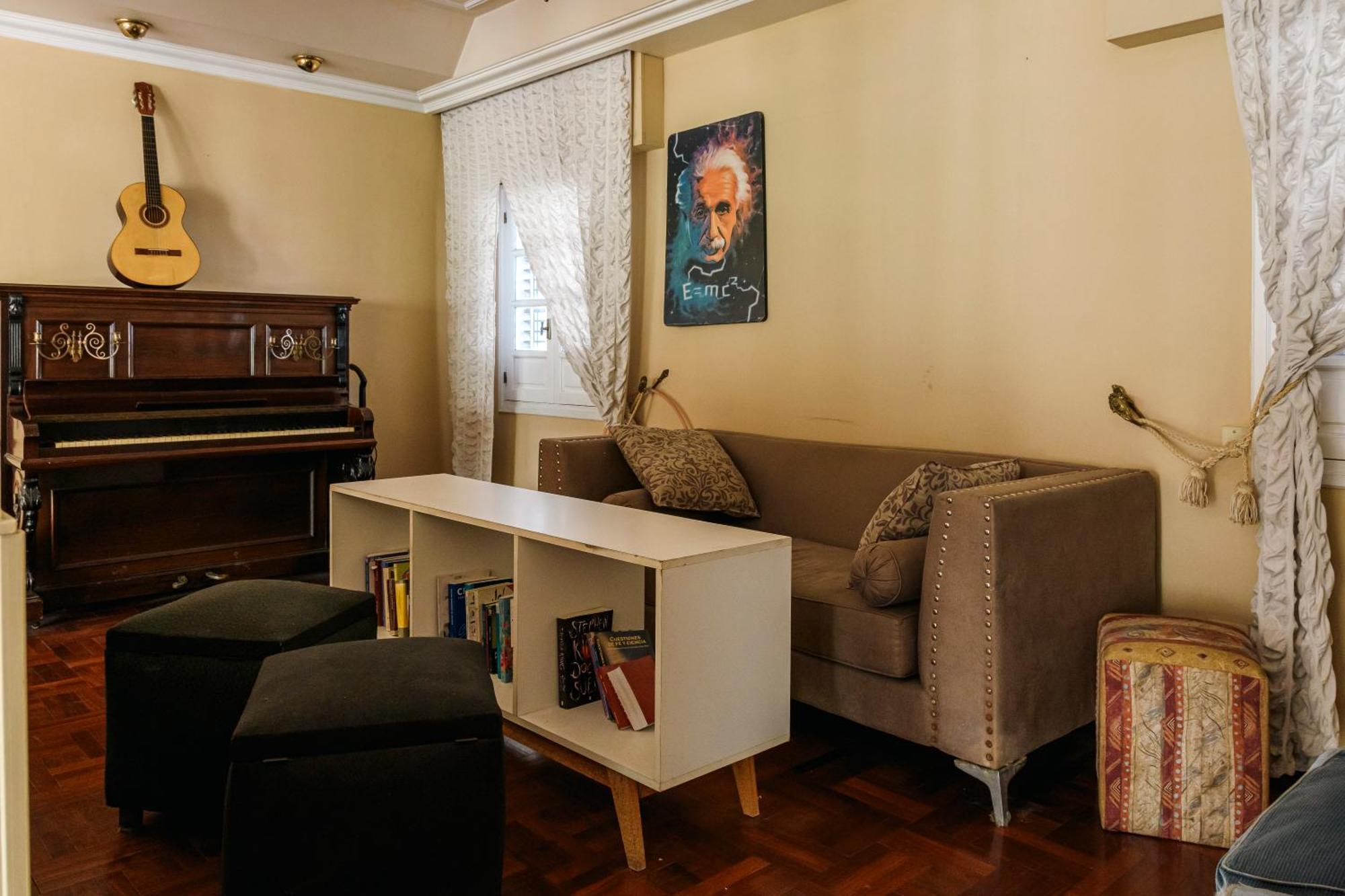 Rodex Hostel Tucuman San Miguel de Tucumán Esterno foto